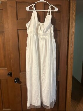 SHEIN White Spaghetti Strap Maxi Dress